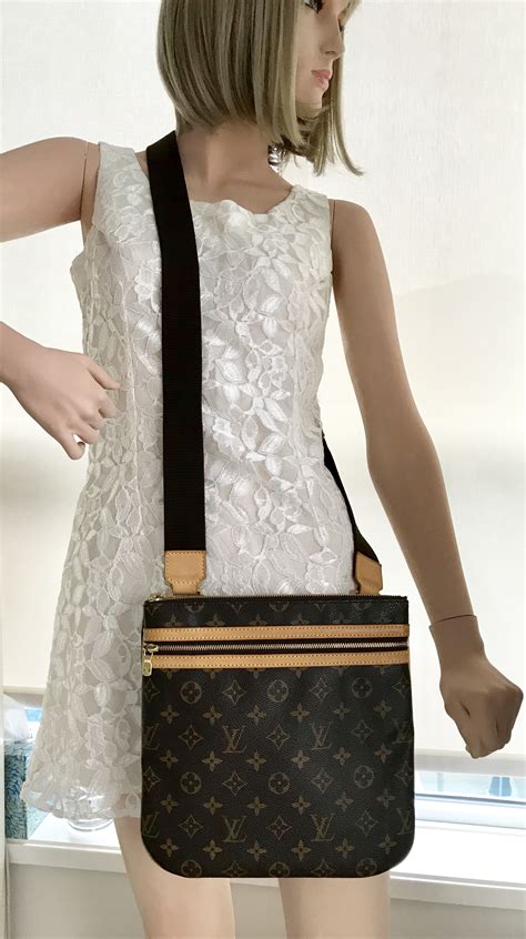 louis vuitton monogram canvas pochette bosphore messenger bag|Louis Vuitton crossbody for sale.